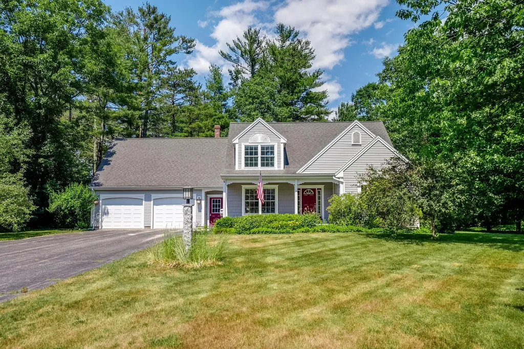 4 Preston Lane Kennebunk ME 04043