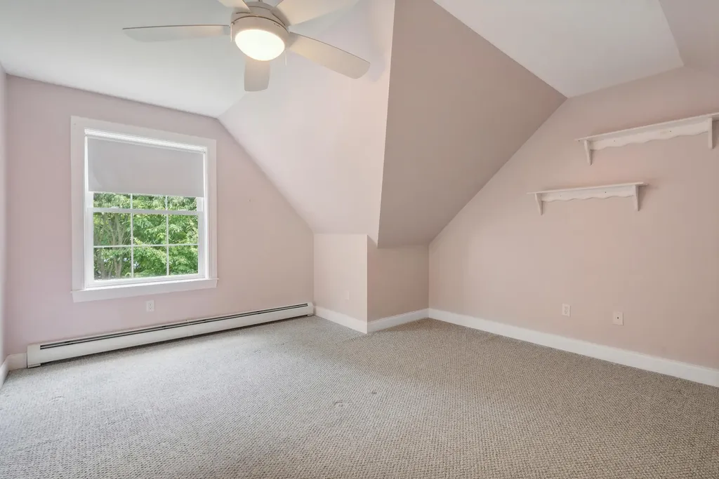4 Preston Lane Kennebunk ME 04043