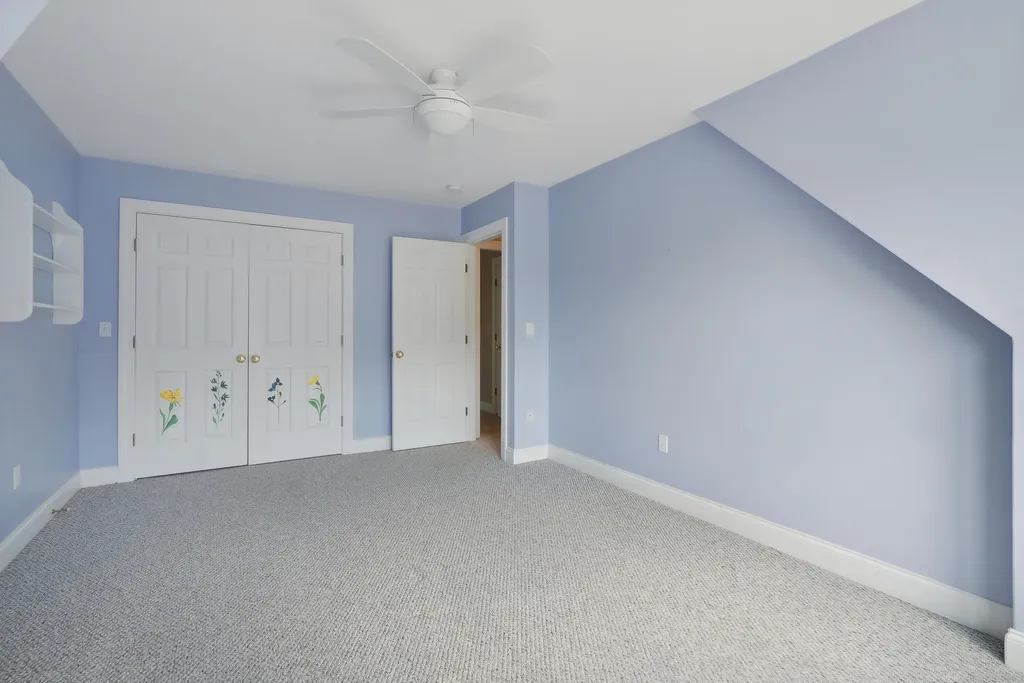 4 Preston Lane Kennebunk ME 04043