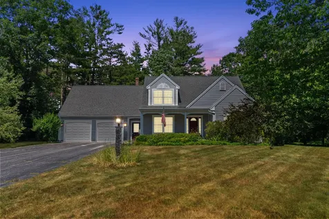 4 Preston Lane Kennebunk ME 04043