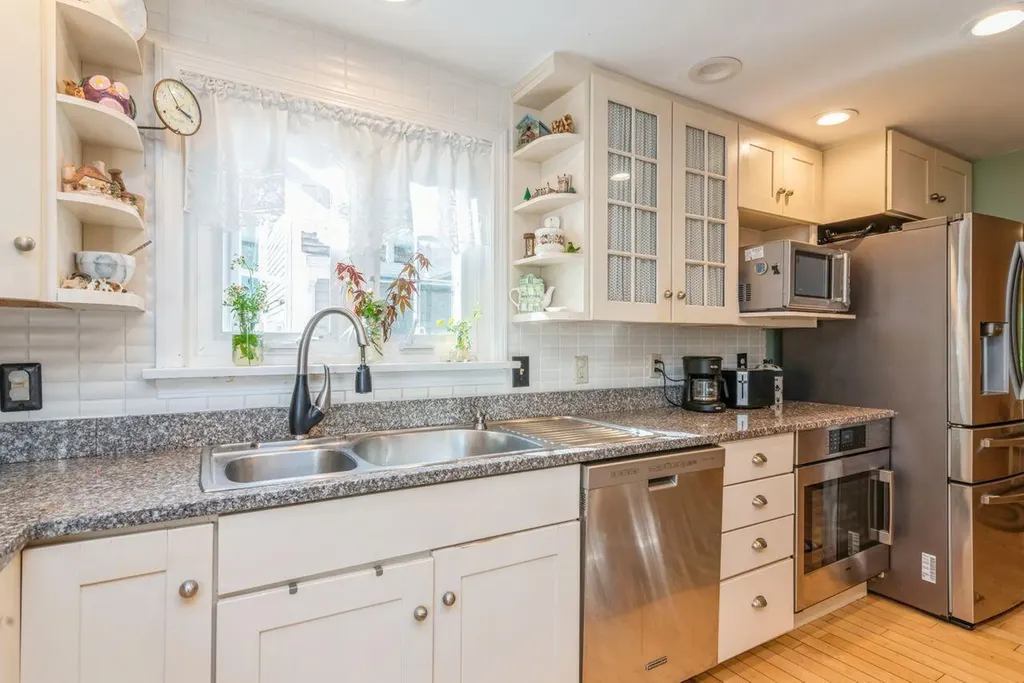 139 Whitten Road Kennebunk ME 04043