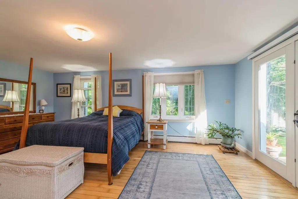 139 Whitten Road Kennebunk ME 04043