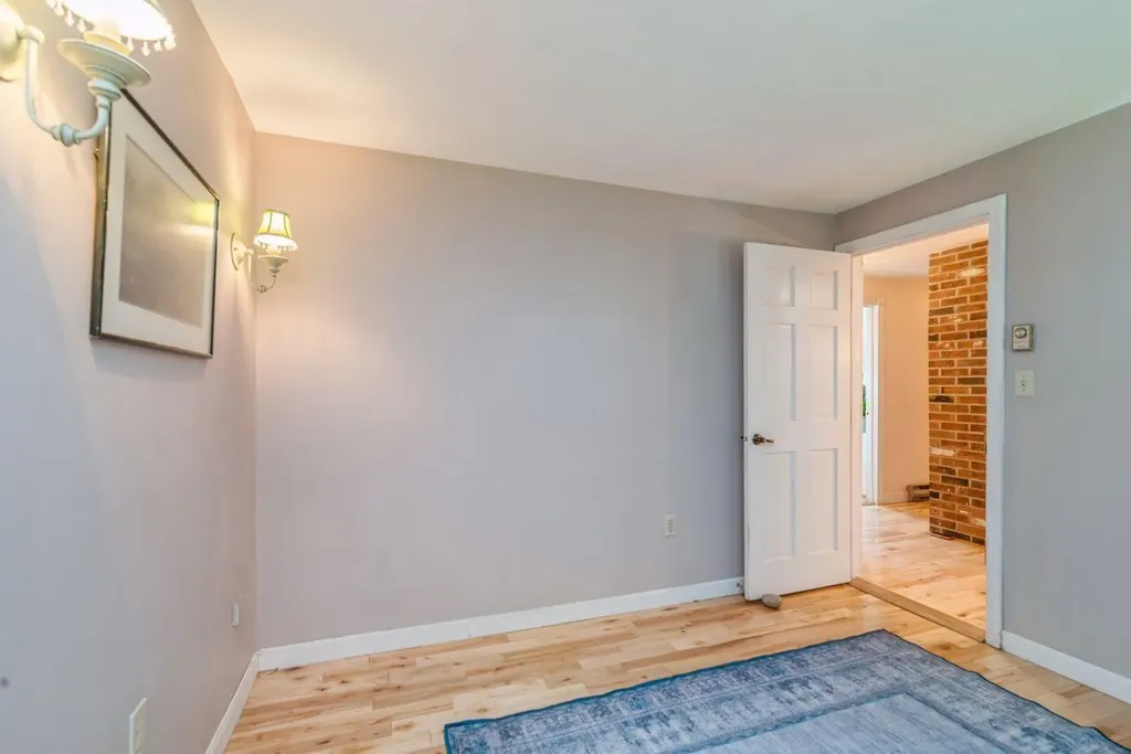 139 Whitten Road Kennebunk ME 04043