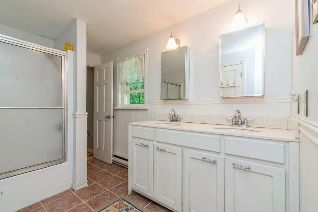 139 Whitten Road Kennebunk ME 04043