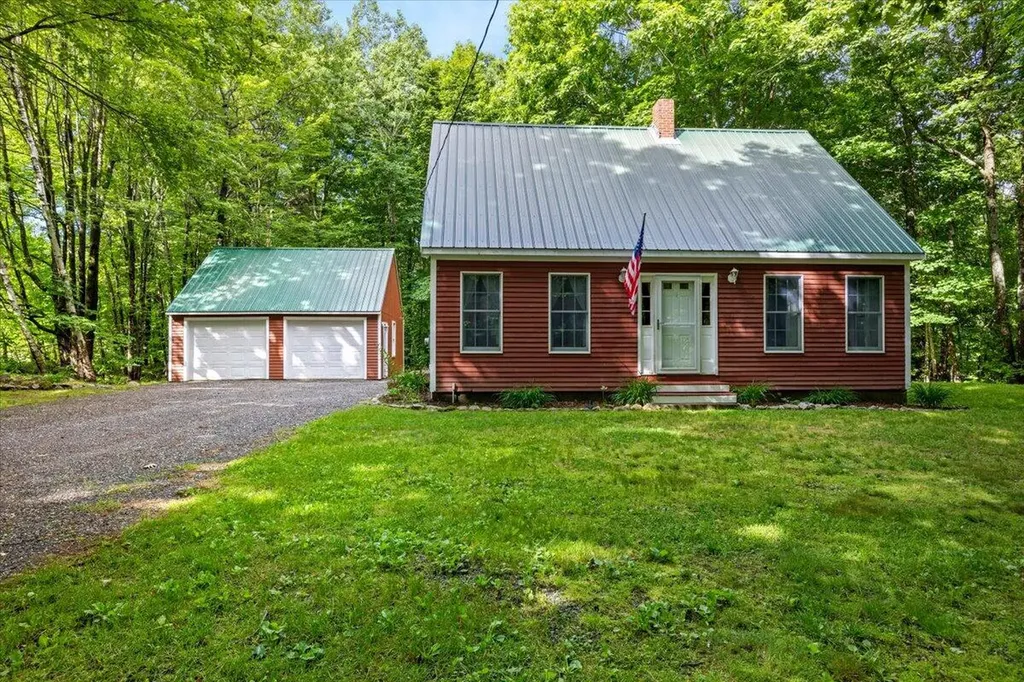 159 Dutton Hill Gray ME 04039