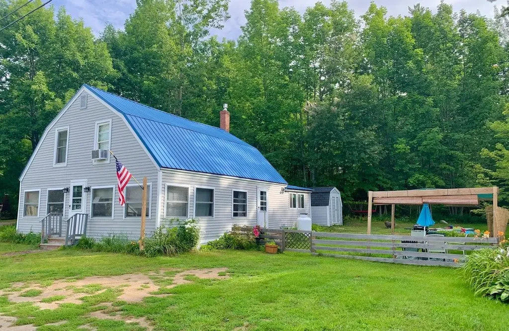 201 Lake View Drive Smithfield ME 04978