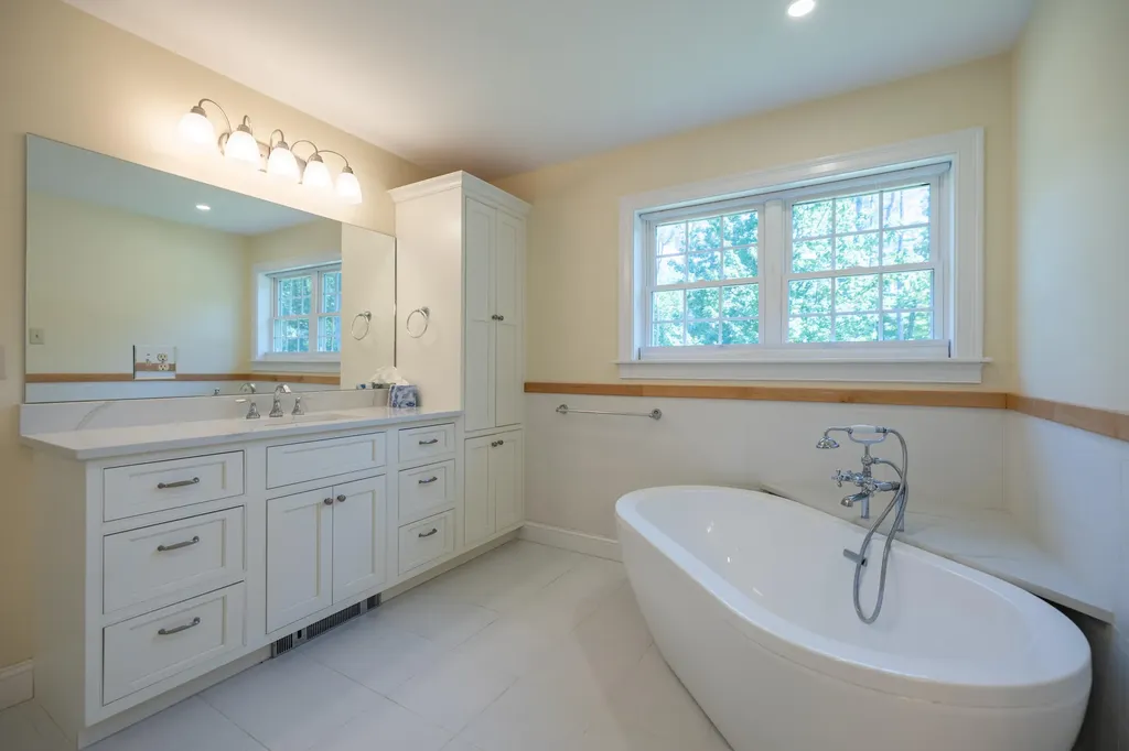3 Pond View Lane Alfred ME 04002