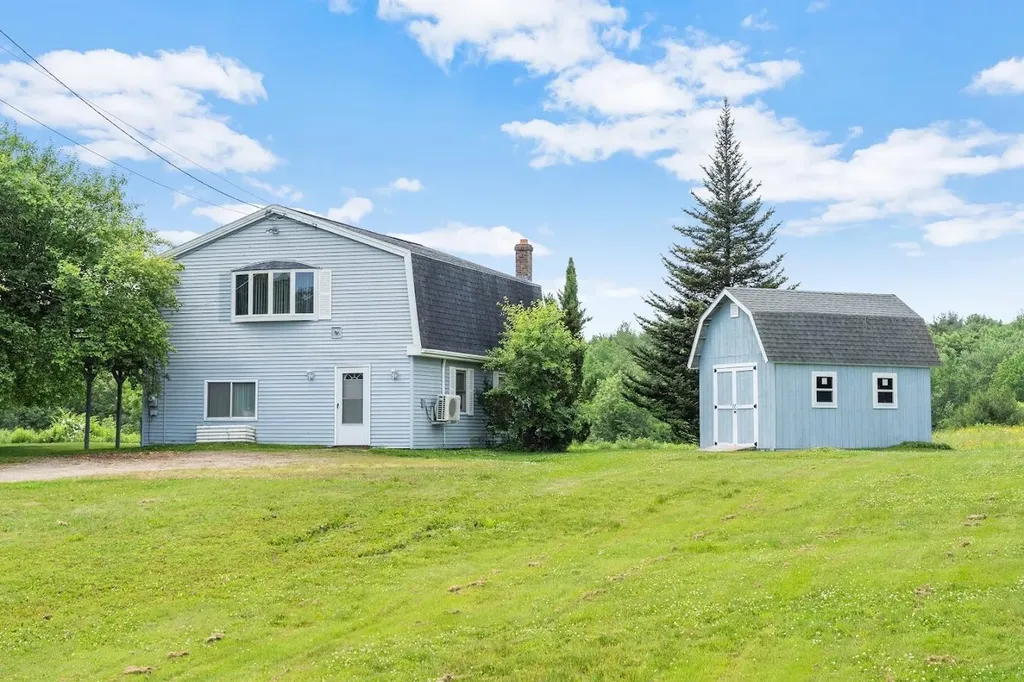 198 Northern Avenue Farmingdale ME 04344