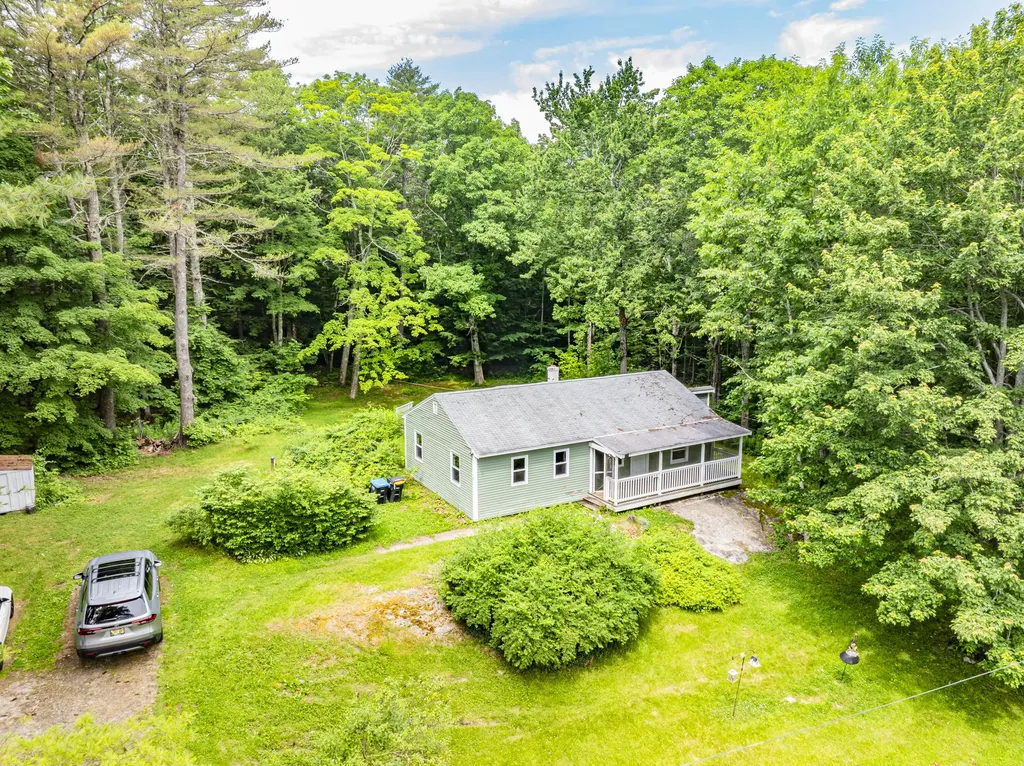 350 Gray Road Falmouth ME 04105