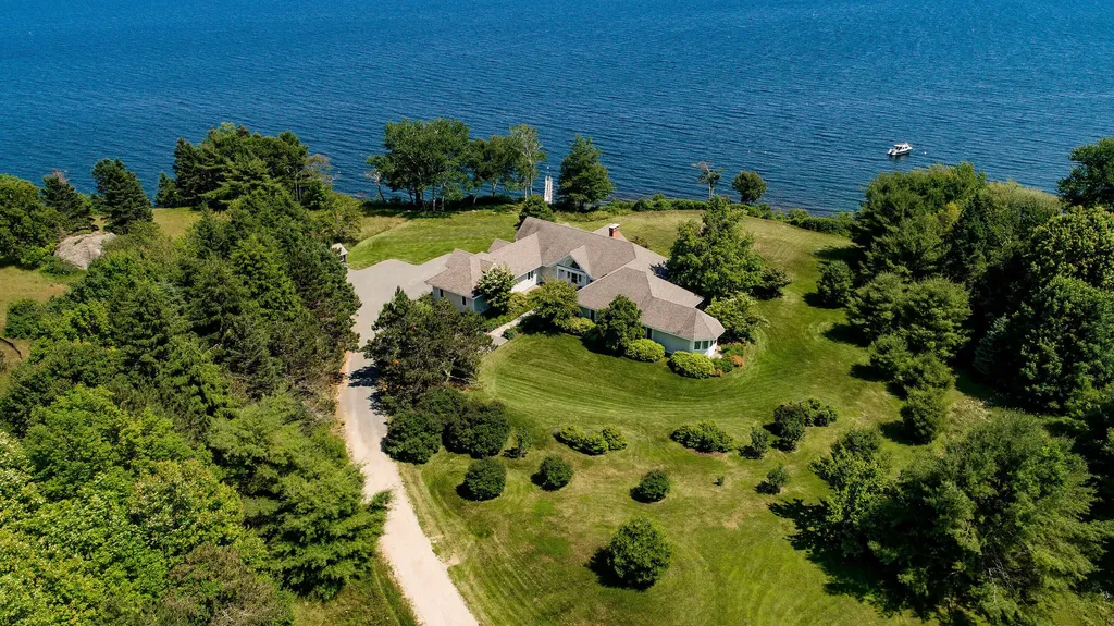 590 Falls Bridge Road Blue Hill ME 04614