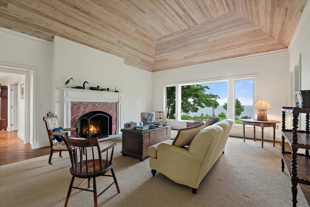 590 Falls Bridge Road Blue Hill ME 04614