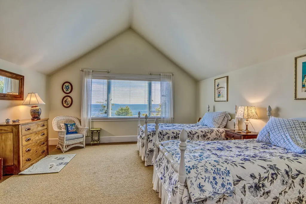 590 Falls Bridge Road Blue Hill ME 04614