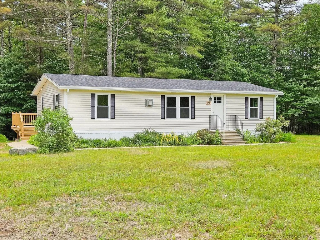 108 Richardson Drive Lebanon ME 04027