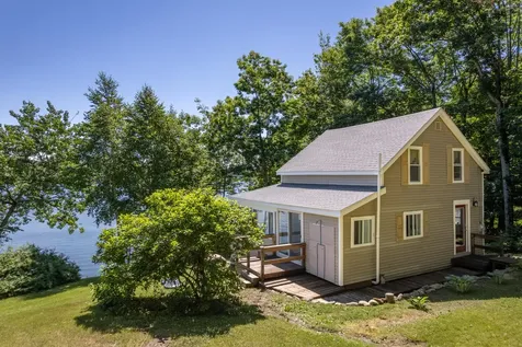 30 Wedge Lane Greene ME 04236