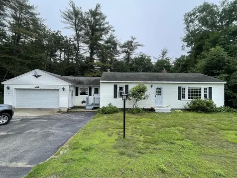 129 Tandberg Trail Windham ME 04062