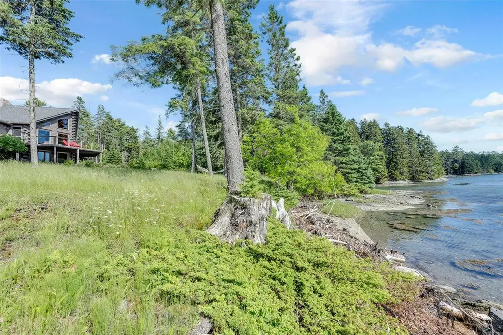 123 The Narrows Way Blue Hill ME 04614