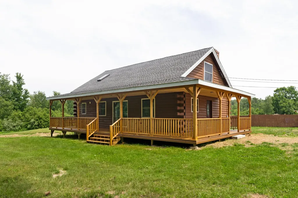 15 Dickey Lane Bowdoin ME 04287