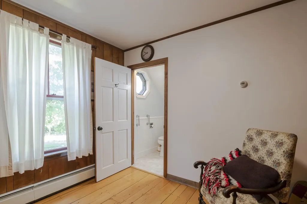 6 Oliver Street Bath ME 04530