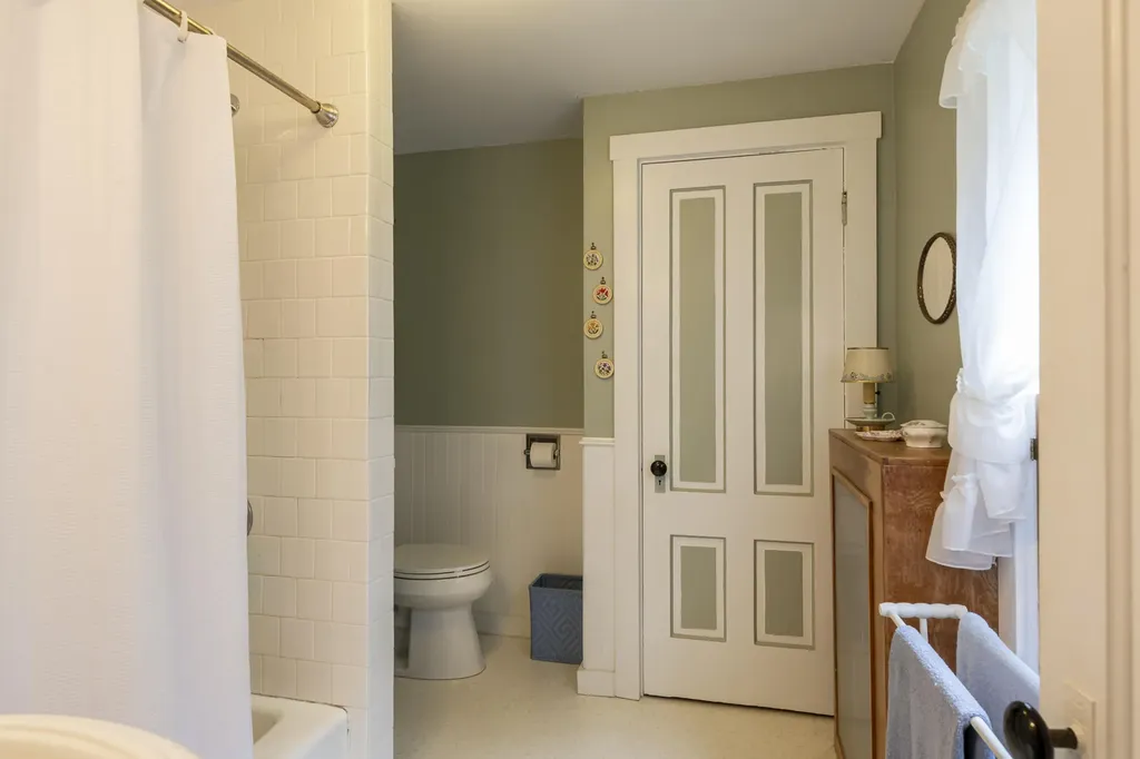 6 Oliver Street Bath ME 04530