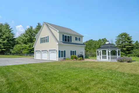 8 Ethels Way Gorham ME 04038