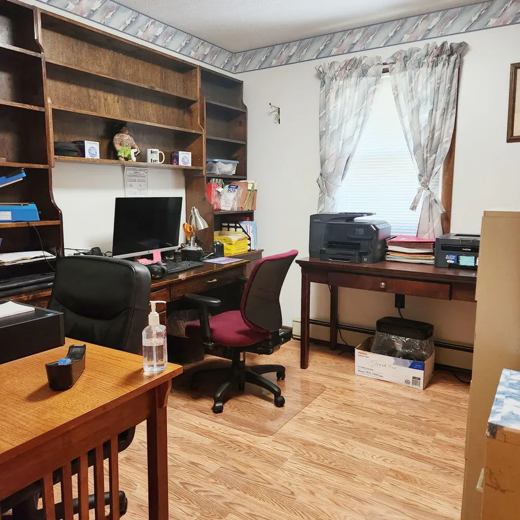 17 Rolfe Circle Gardiner ME 04345