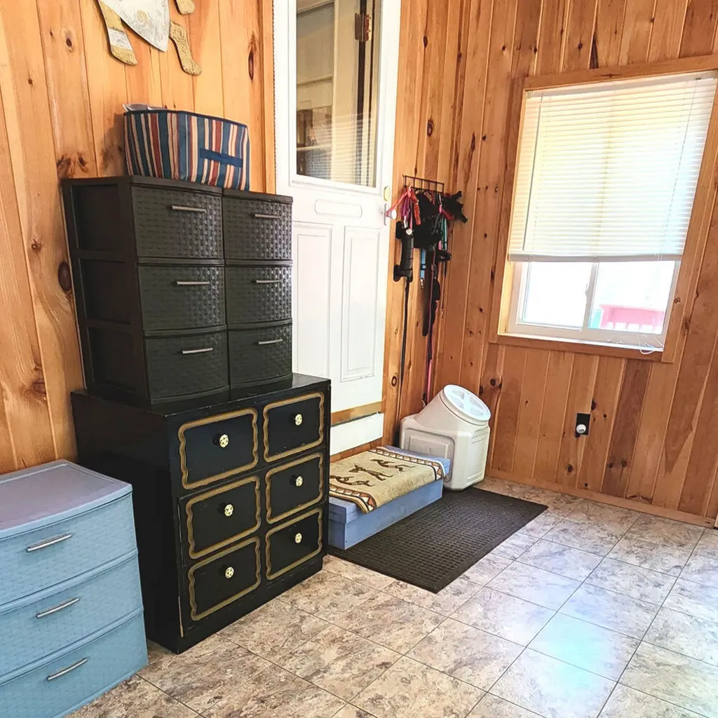 17 Rolfe Circle Gardiner ME 04345