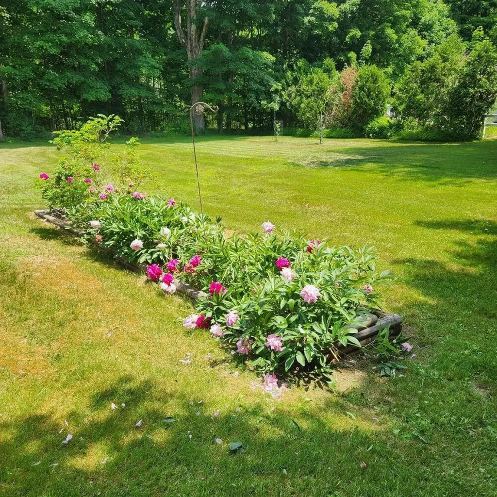 17 Rolfe Circle Gardiner ME 04345