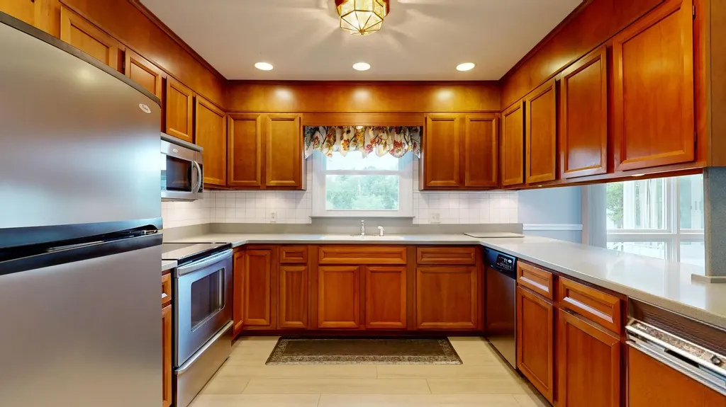54 Brooks Avenue Lewiston ME 04240