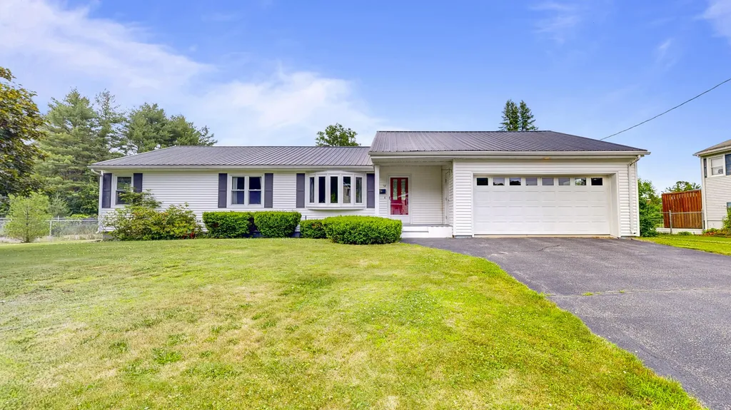54 Brooks Avenue Lewiston ME 04240