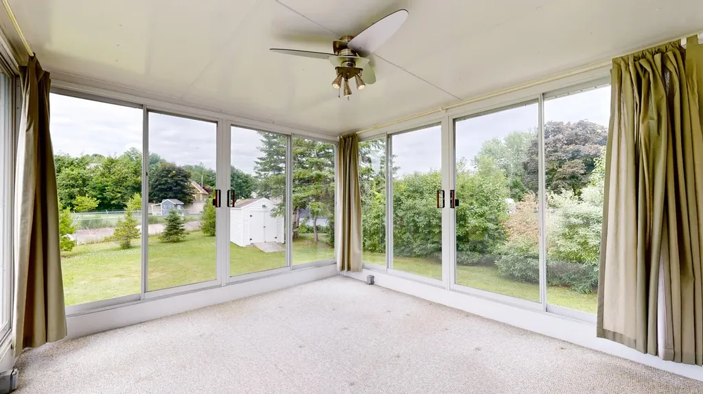 54 Brooks Avenue Lewiston ME 04240