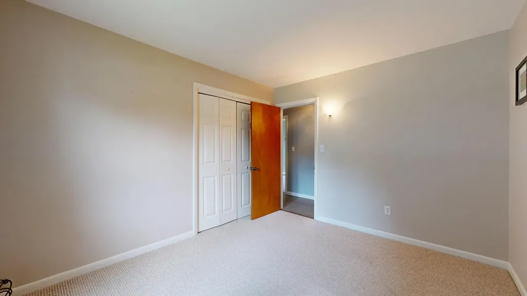54 Brooks Avenue Lewiston ME 04240