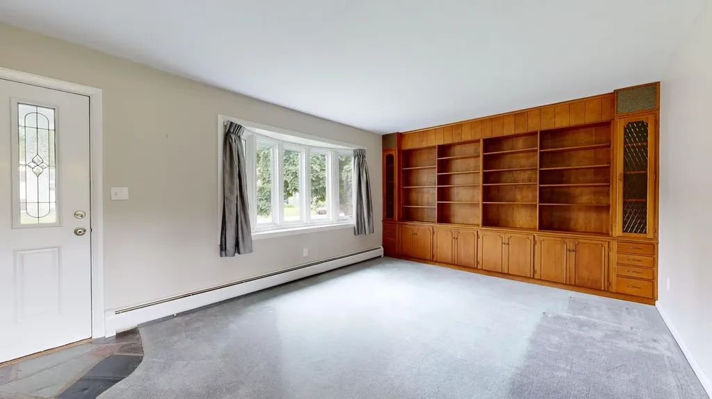 54 Brooks Avenue Lewiston ME 04240