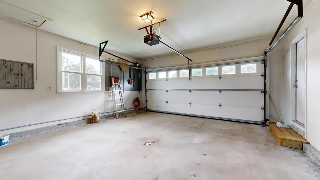 54 Brooks Avenue Lewiston ME 04240