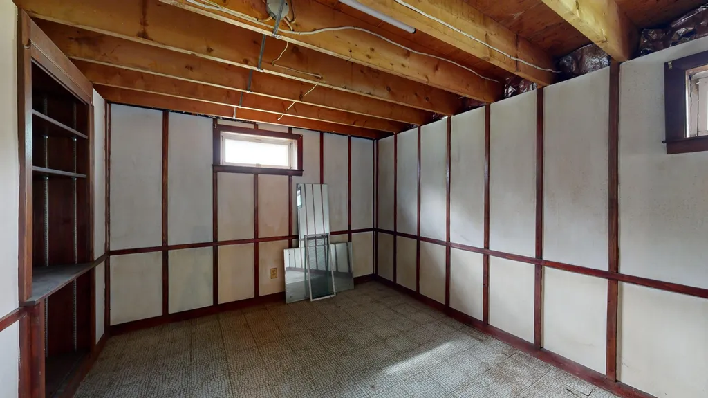 54 Brooks Avenue Lewiston ME 04240