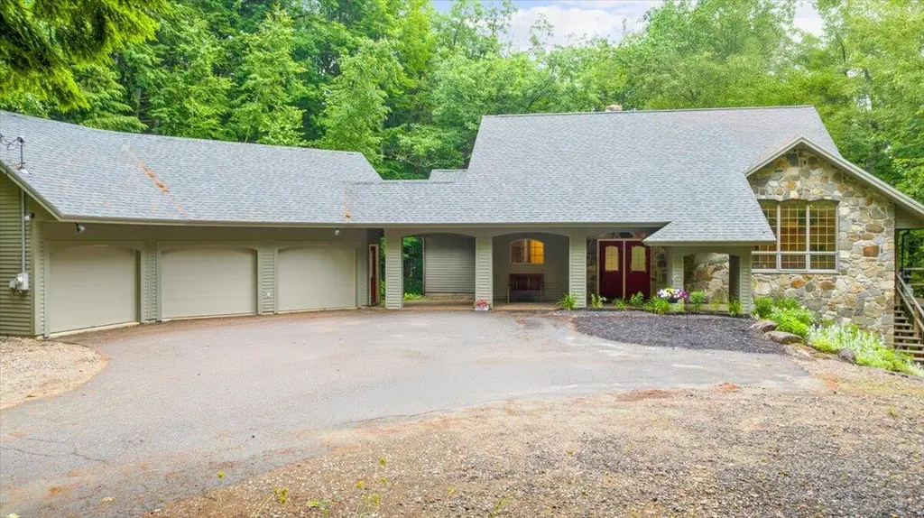 93 Pocasset Ridge Road Wayne ME 04284