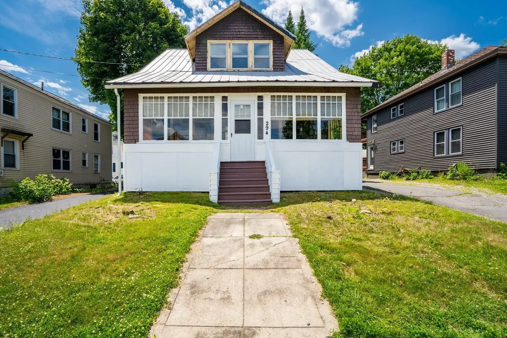 294 Main Street Waterville ME 04901