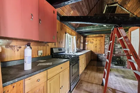 15 Sawyer Lane Sanford ME 04083