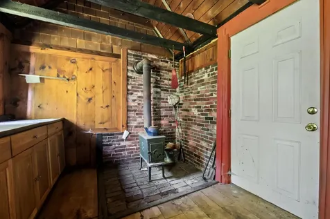 15 Sawyer Lane Sanford ME 04083