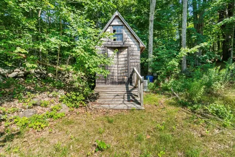 15 Sawyer Lane Sanford ME 04083