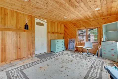 15 Sawyer Lane Sanford ME 04083