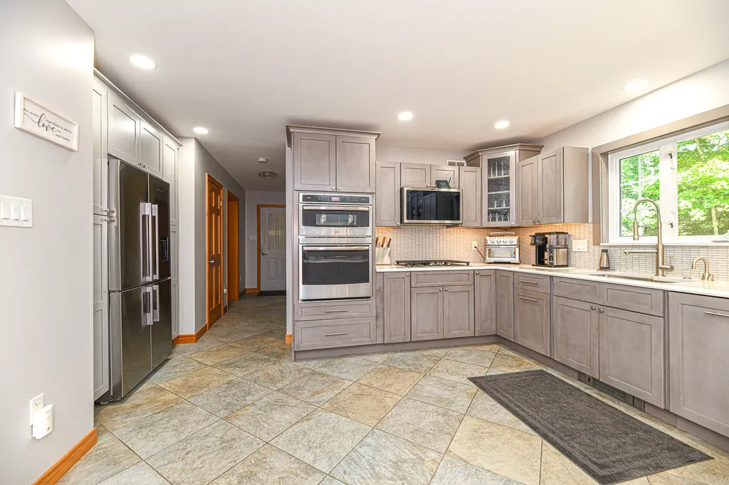 32 Remington Way Kennebunk ME 04043
