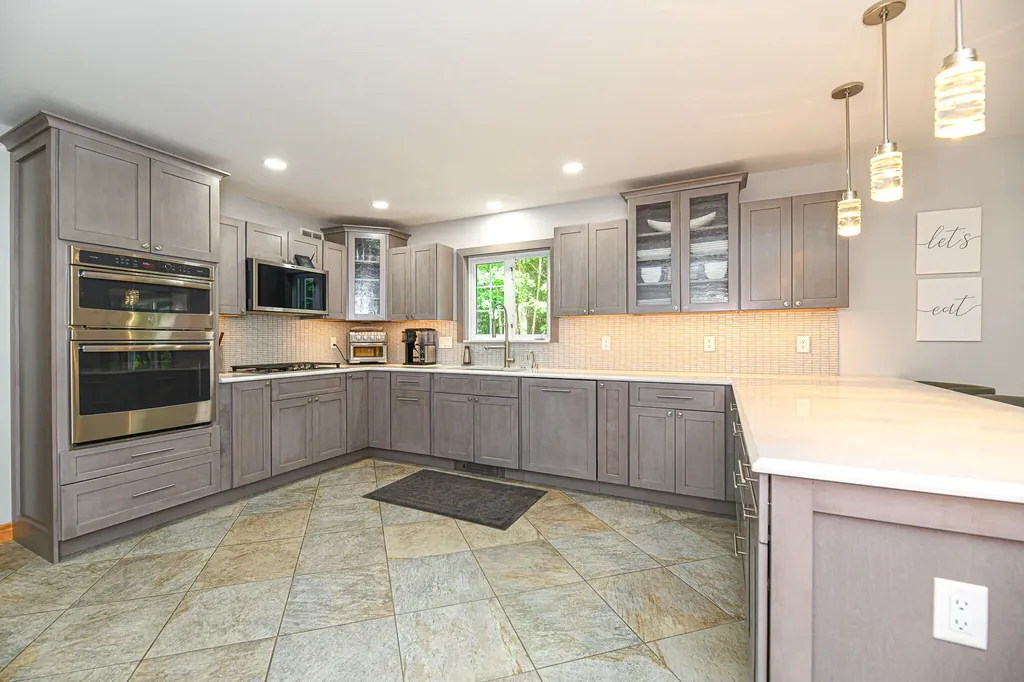 32 Remington Way Kennebunk ME 04043