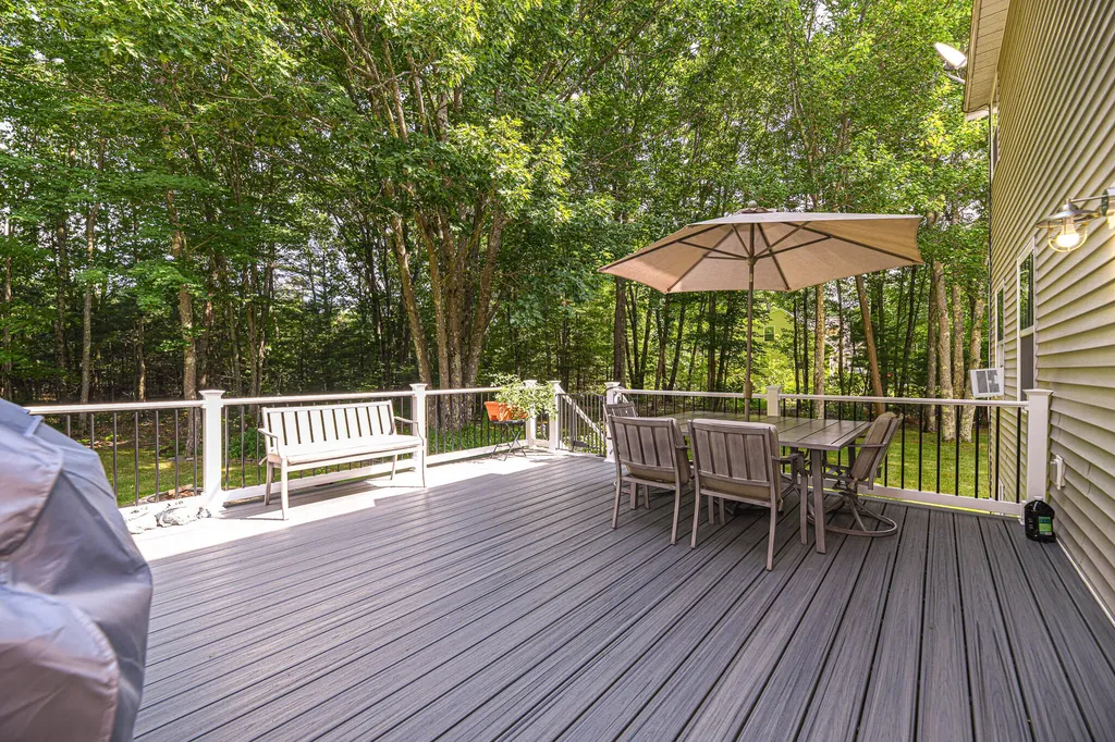 32 Remington Way Kennebunk ME 04043