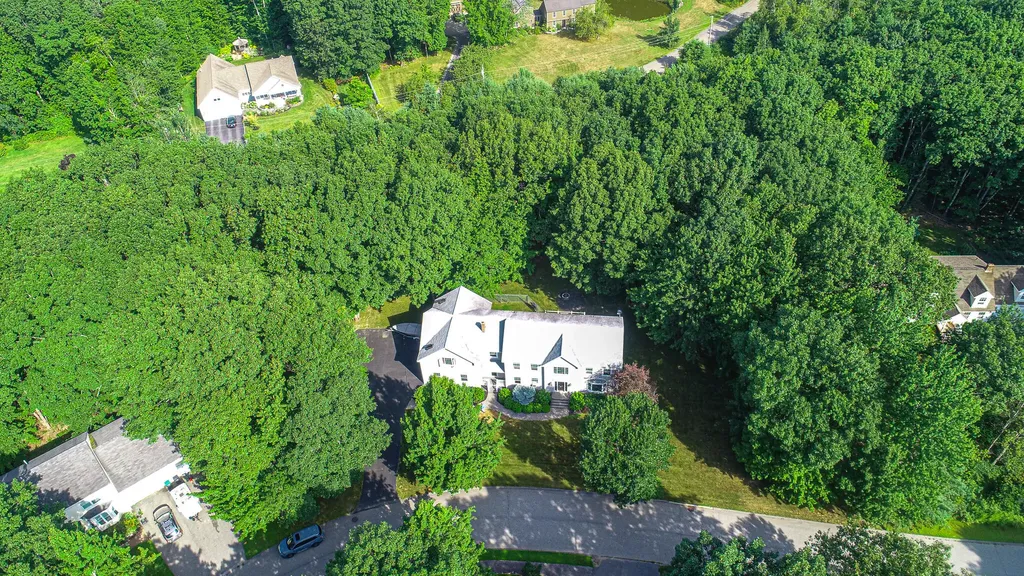 32 Remington Way Kennebunk ME 04043