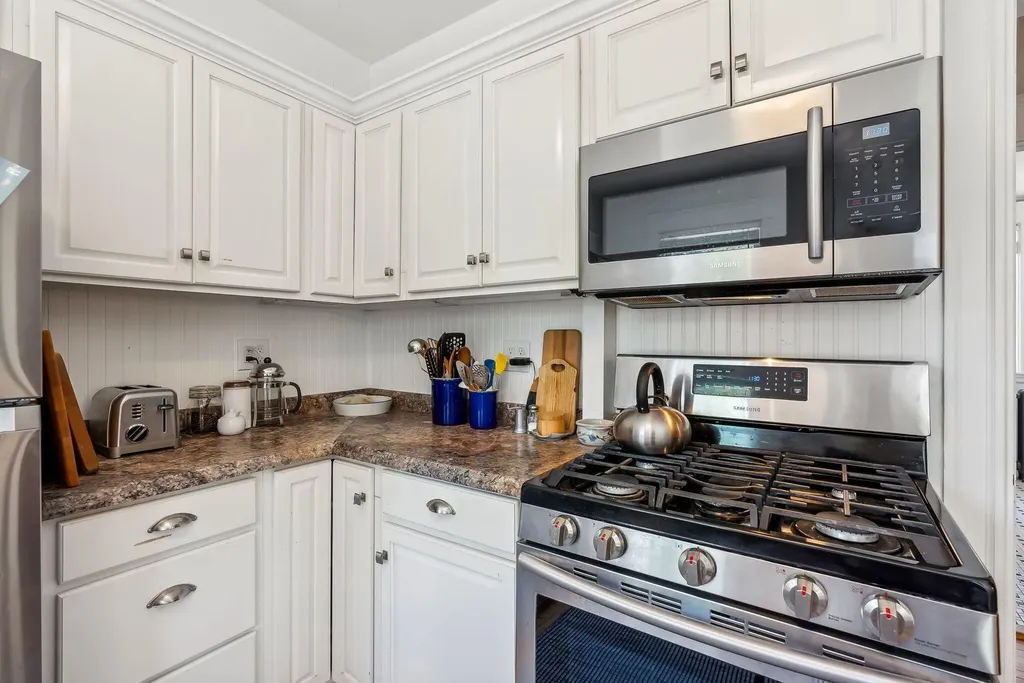 41 Coyle Street Portland ME 04101