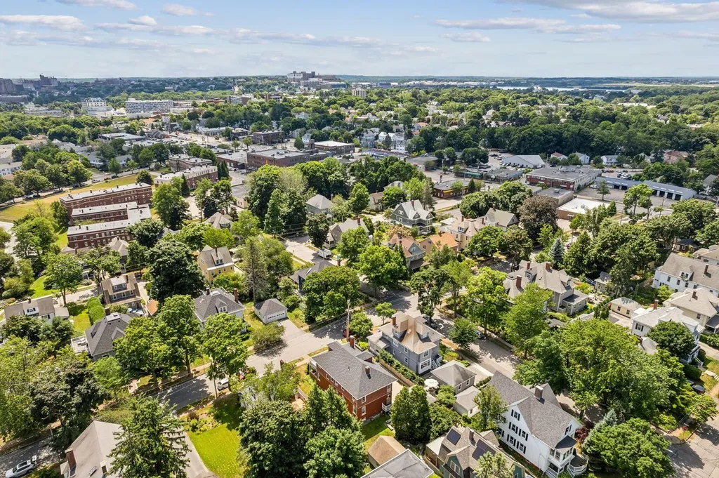 41 Coyle Street Portland ME 04101