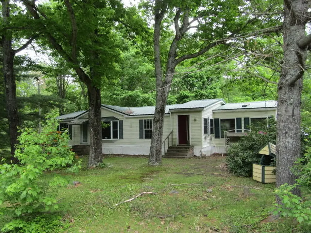 125 Riverside Drive Eddington ME 04428
