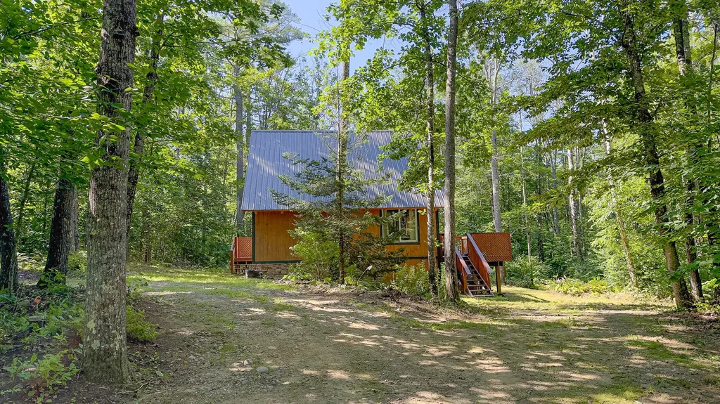 21 Bradley Pond Road Lovell ME 04051