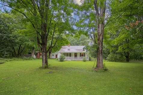 6 Mckeen Way Wilton ME 04294