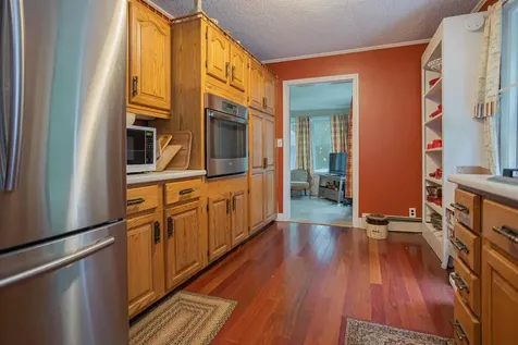 6 Mckeen Way Wilton ME 04294